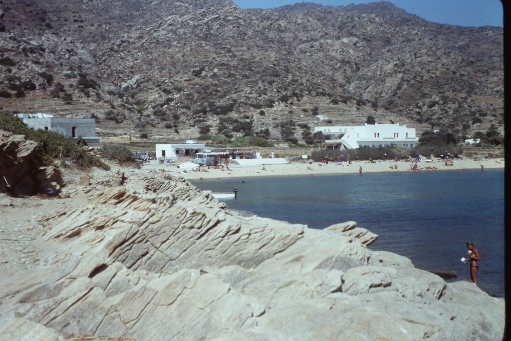 Ios, Mylopotas-beach