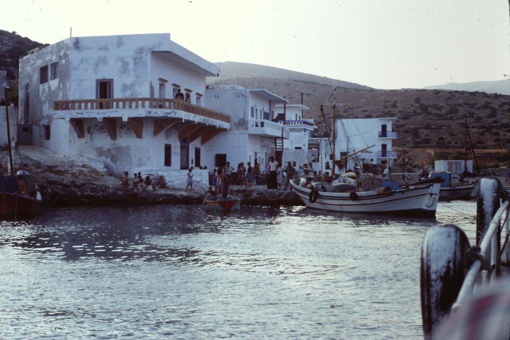 Sikinos harbour
