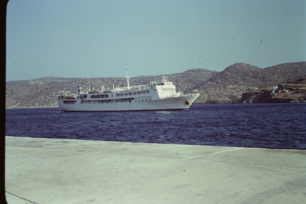 Old ferry boat, Elli