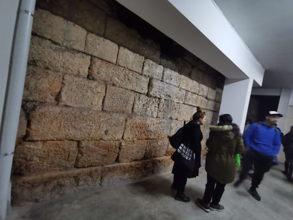 The ancient wall in the staircase