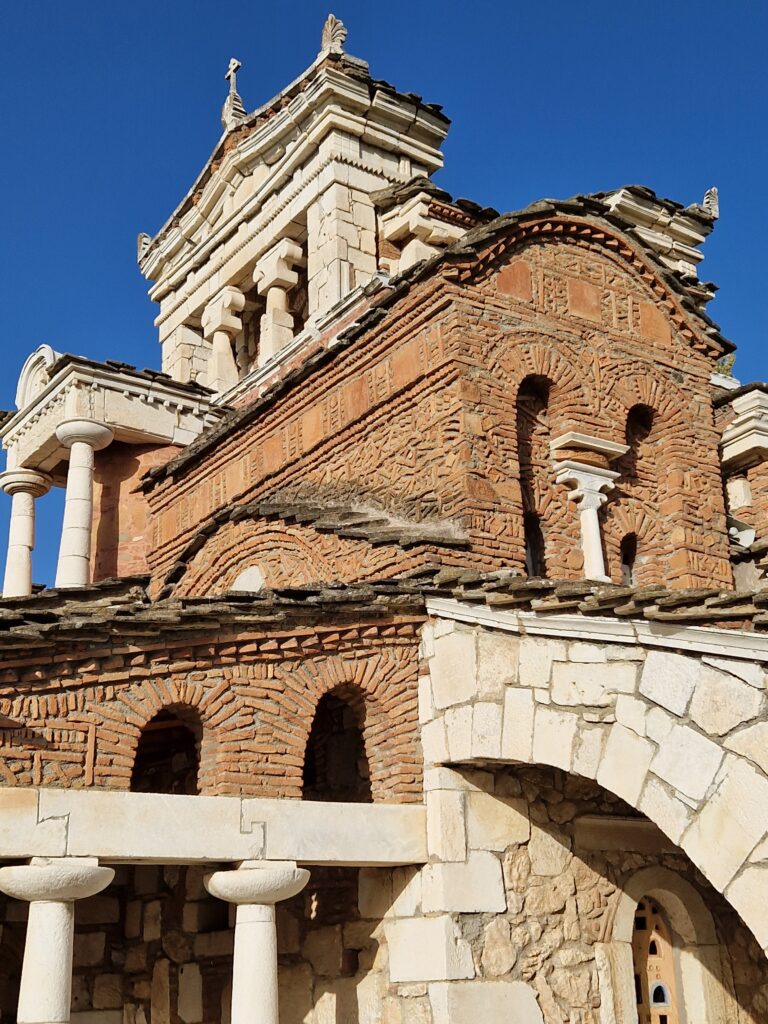 Agia Foteini exterior