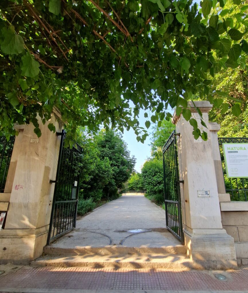 The park’s northern entrance, located on Vasilissis Sofias Avenue. Inside, several of Athens lesser known attractions are quietly tucked away.